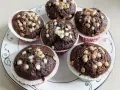 Beyaz Damla Çikolatalı Cupcake